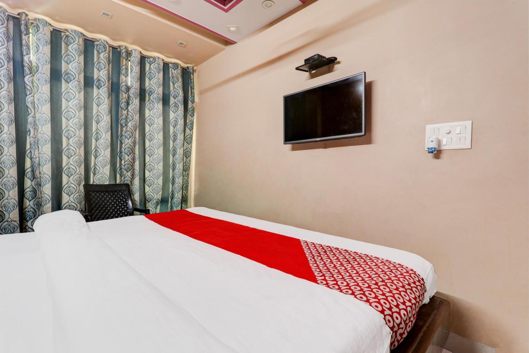 Hotel O Intercity Inn Lucknow Buitenkant foto